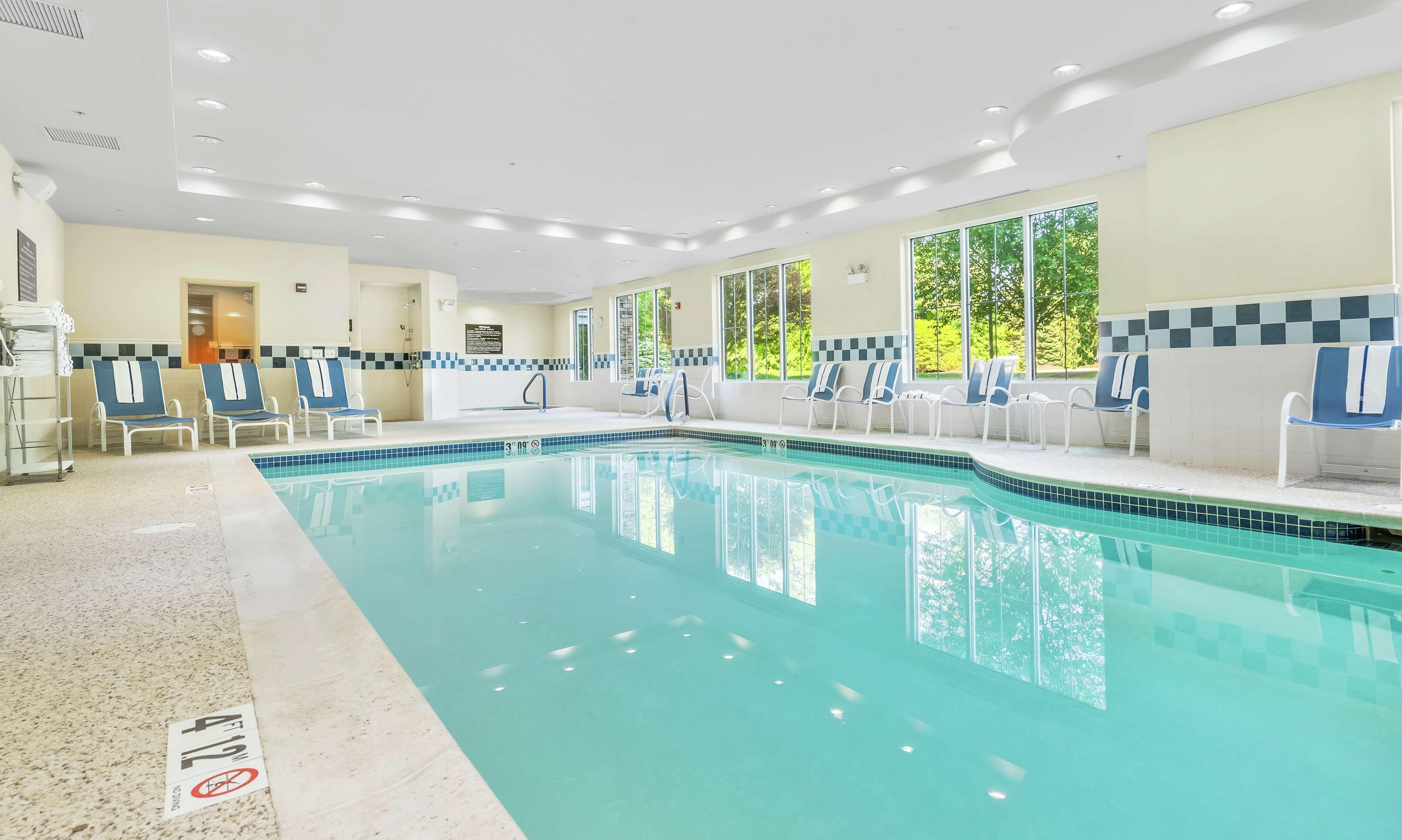 Hampton Inn Nashua Dış mekan fotoğraf